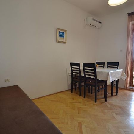 Apartments Kresan Сукошан Екстер'єр фото