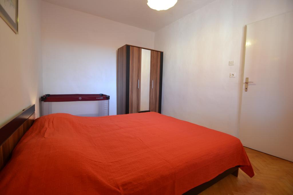 Apartments Kresan Сукошан Екстер'єр фото