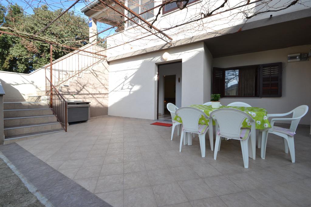 Apartments Kresan Сукошан Екстер'єр фото